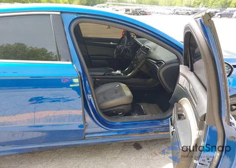 2017 Ford Fusion Sport из США, поврежденный, VIN 3FA6P0VP5HR198717